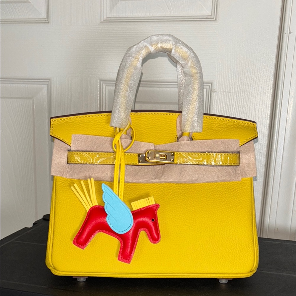 Yellow genuine leather wirkin